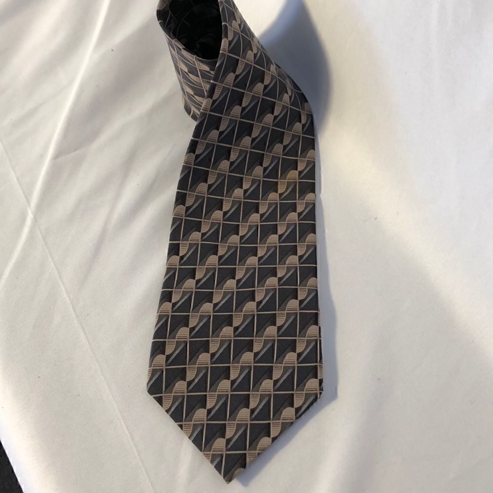 Dockers Khakis 100% silk necktie